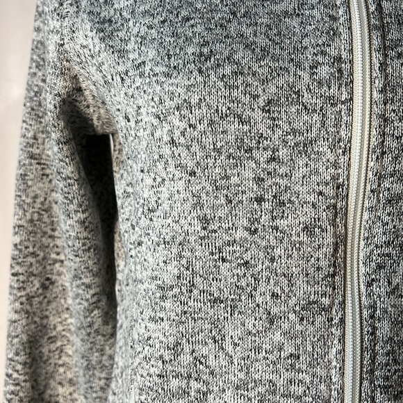 Eddie Bauer women’s full zip preowned - Picture 2 of 5